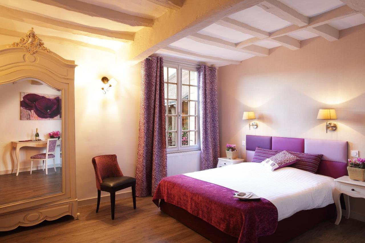 Logis Hotel La Croix Blanche Fontevraud Номер фото
