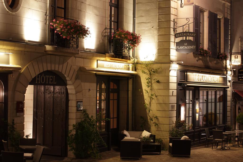 Logis Hotel La Croix Blanche Fontevraud Экстерьер фото